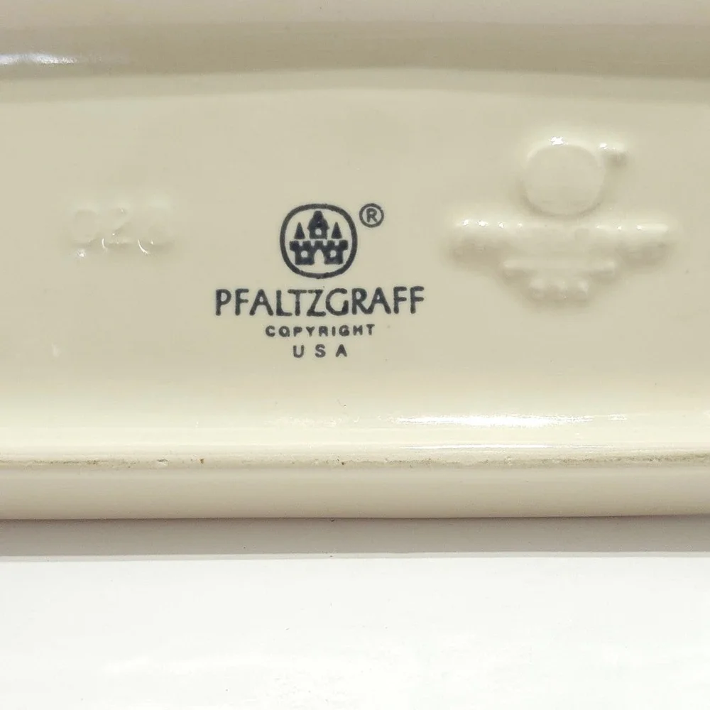 Pfaltzgraff vintage covered